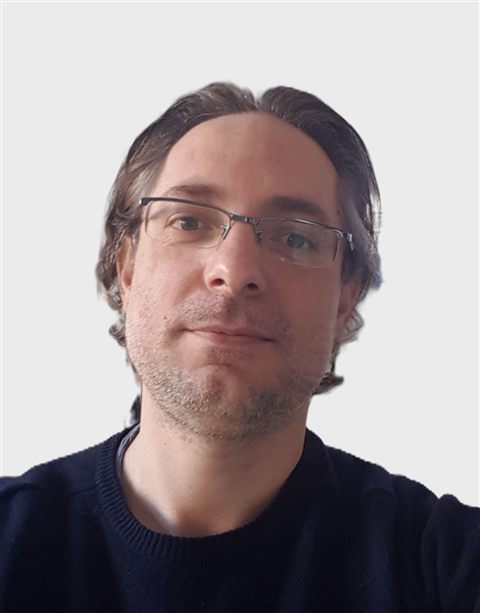 Ritratto di Andrea Maffeo, titolare di Computer Up